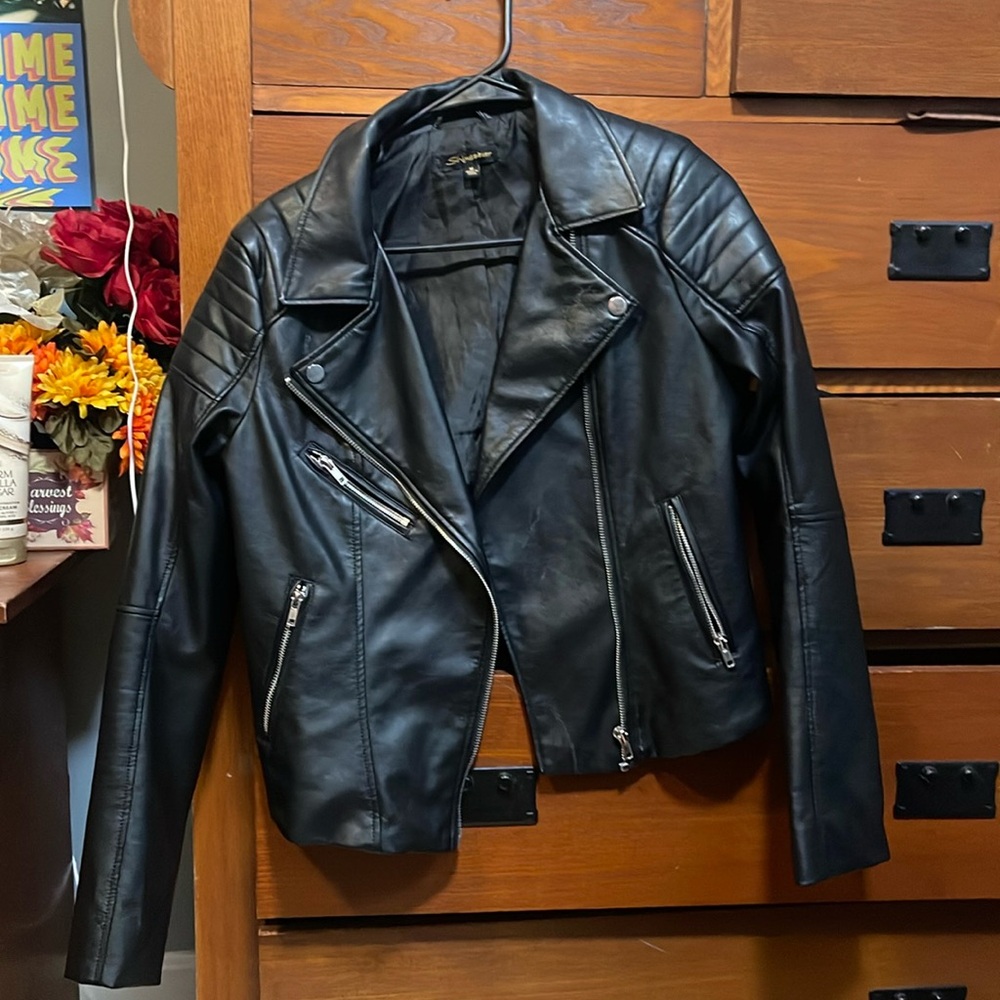 Black size M Shinestar fake leather jacket